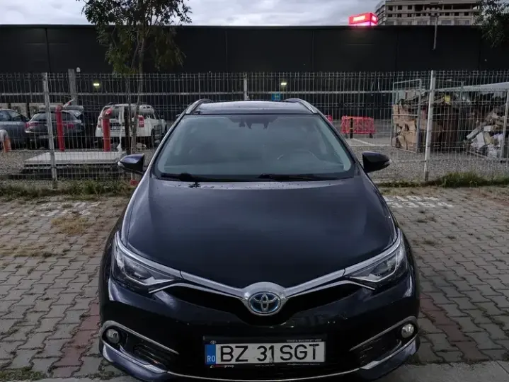 Toyota Auris II 1.8 L VVT-i Luna