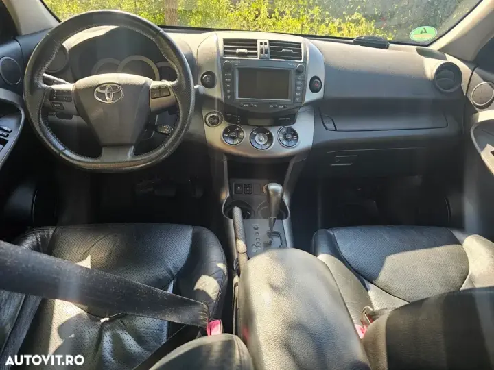 Toyota RAV4 2.2 D-4CAT 4WD Aut Executive
