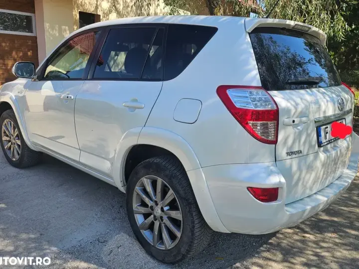 Toyota RAV4 2.2 D-4CAT 4WD Aut Executive