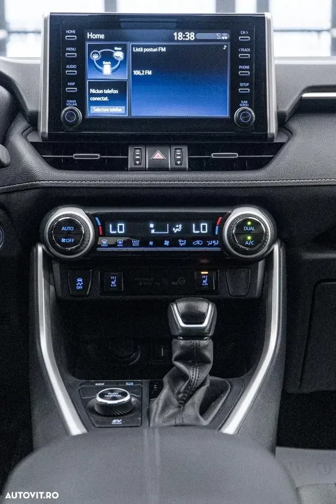 Toyota RAV4 2.5 VVT-iE 4x4 Luxury — imagine 4