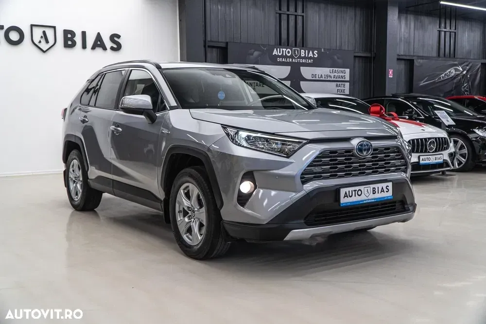 Toyota RAV4 2.5 VVT-iE 4x4 Luxury — imagine 3