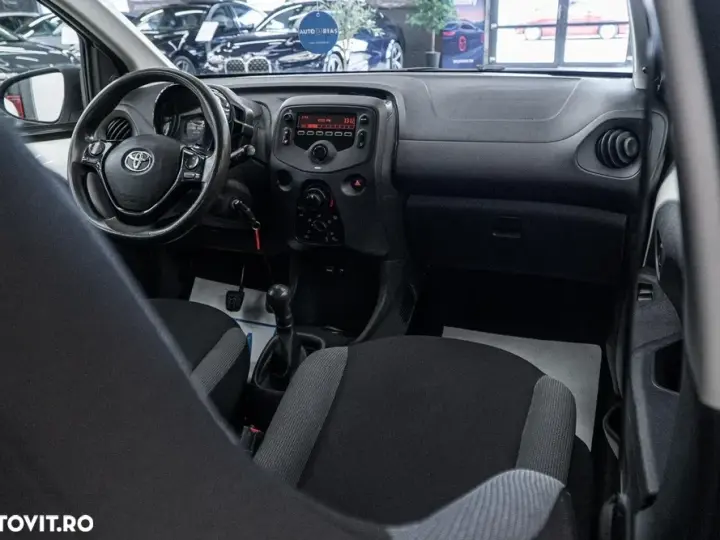 Toyota Aygo 1.0 VVY-I 5 usi X-style