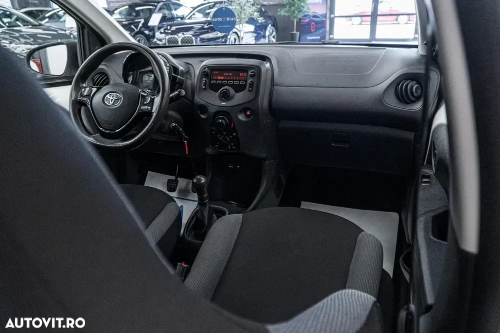 Toyota Aygo 1.0 VVY-I 5 usi X-style — imagine 2