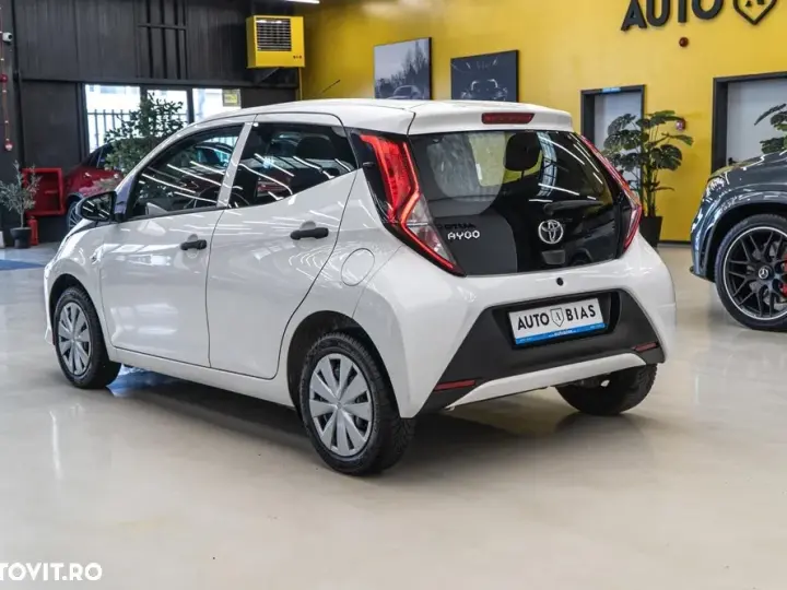 Toyota Aygo 1.0 VVY-I 5 usi X-style