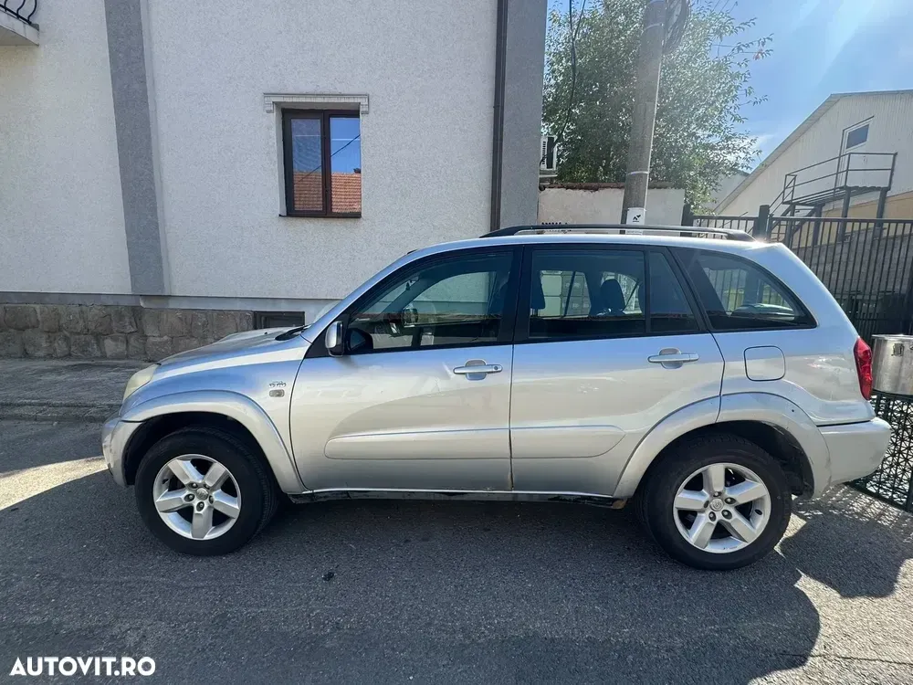 Toyota RAV4 III 2.0 D-4D Confort — imagine 6