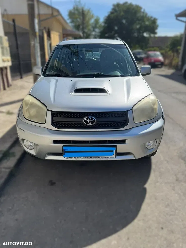 Toyota RAV4 III 2.0 D-4D Confort — imagine 4