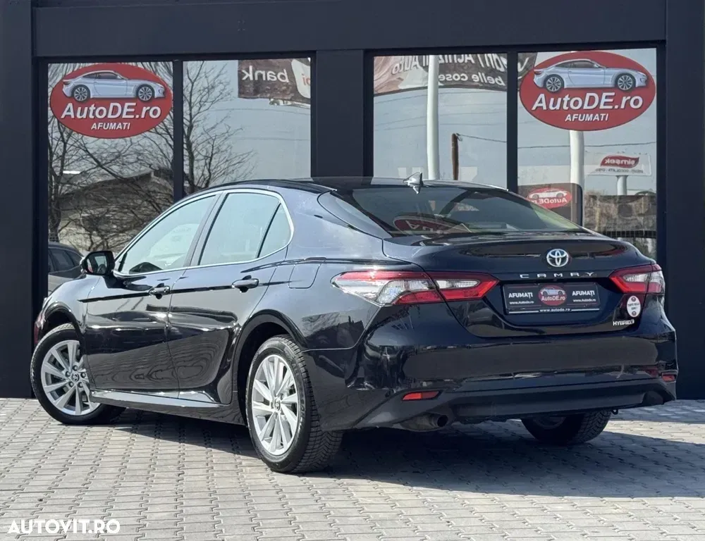 Toyota Camry VIII — imagine 3