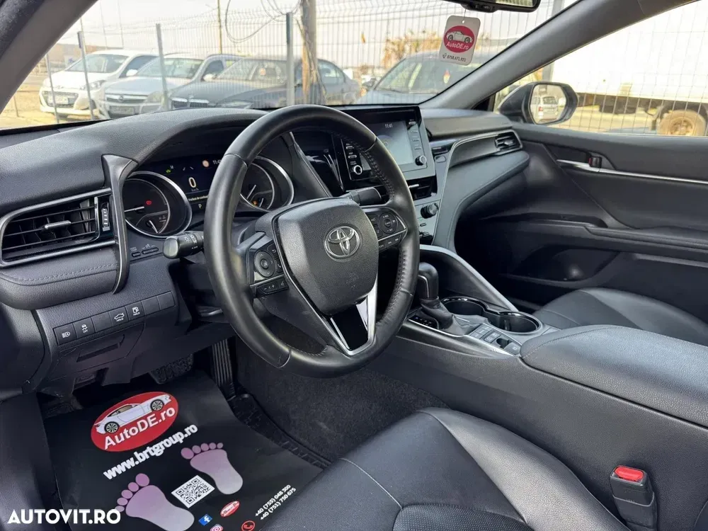 Toyota Camry VIII — imagine 5