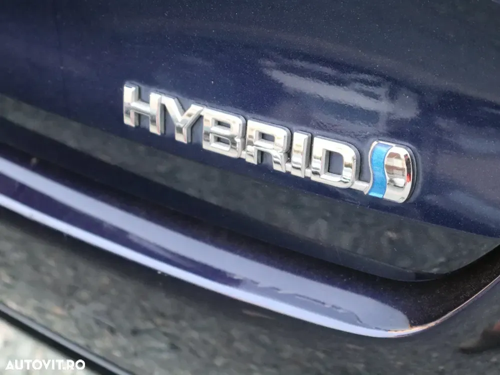 Toyota Corolla 1.8 HSD Dynamic — imagine 6