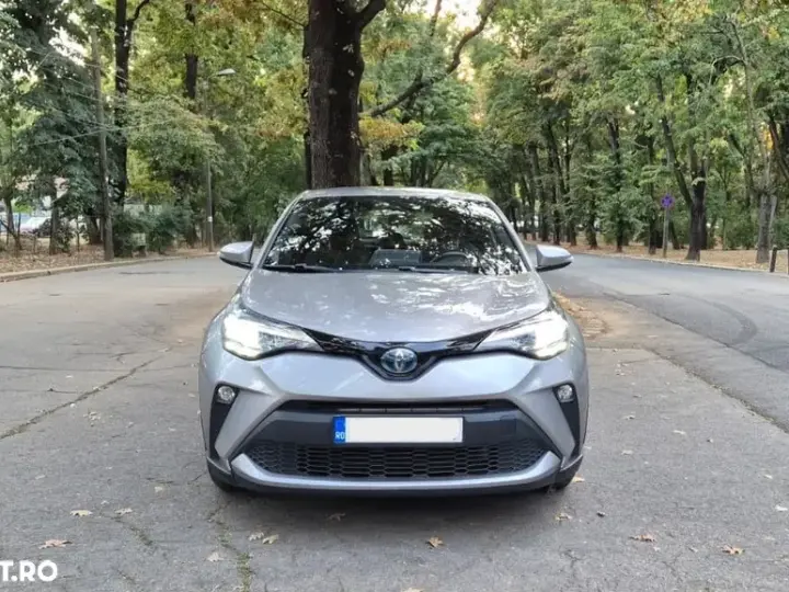 Toyota C-HR 1.8 HSD 4x2 CVT C-enter