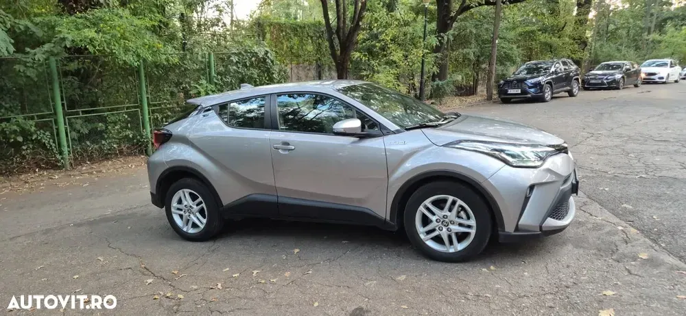 Toyota C-HR 1.8 HSD 4x2 CVT C-enter — imagine 5