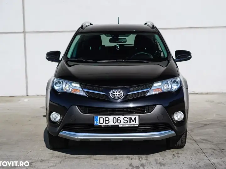 Toyota RAV4 2.2 D-4CAT 4WD Aut Luxury 18"