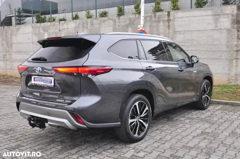 Toyota Highlander IV 2.5 Hybrid Executive — imagine 4