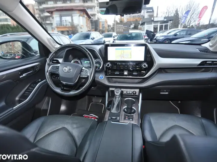 Toyota Highlander IV 2.5 Hybrid Executive