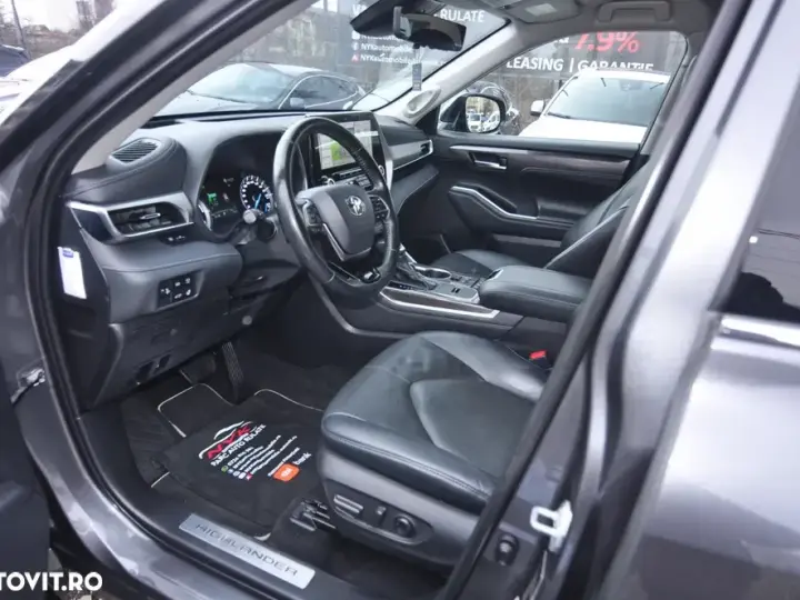 Toyota Highlander IV 2.5 Hybrid Executive