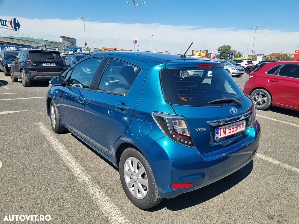 Toyota Yaris — imagine 4