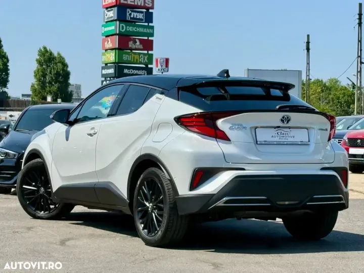 Toyota C-HR 2.0 HSD 184 CP 4x2 CVT Classy Bi-Tone