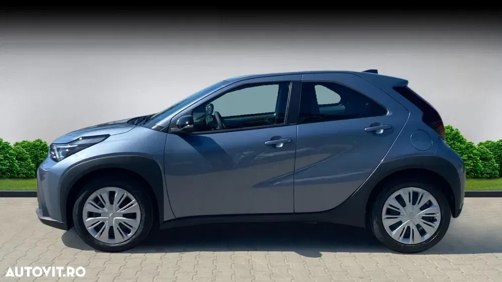 Toyota Aygo X 1.5l HEV 116CP Active — imagine 2