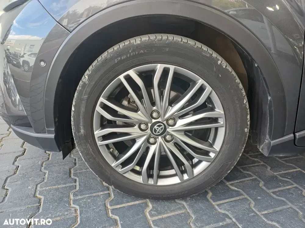 Toyota C-HR 2.0 HSD 184 CP 4x2 CVT C-ult — imagine 4