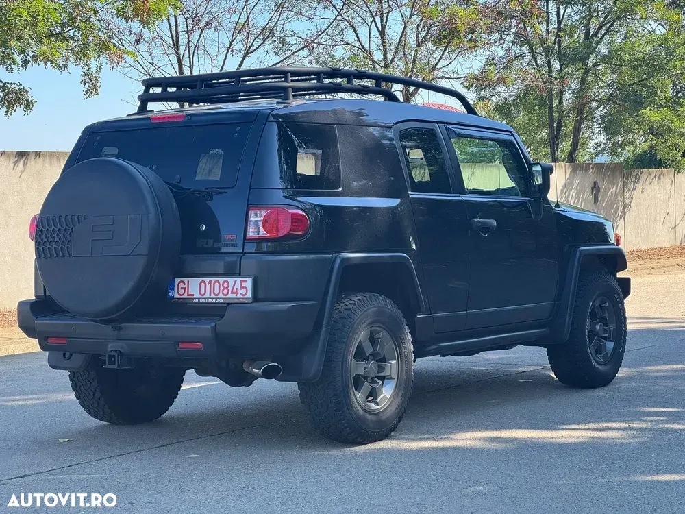 Toyota FJ — imagine 4