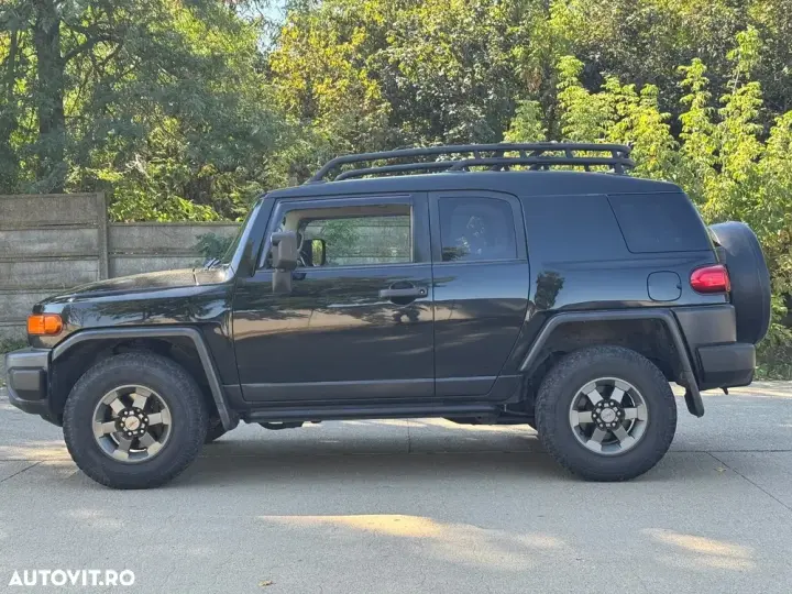 Toyota FJ