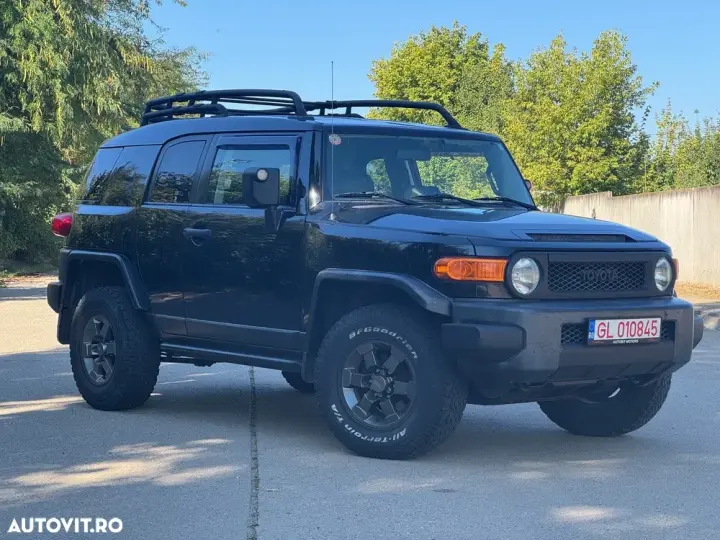 Toyota FJ