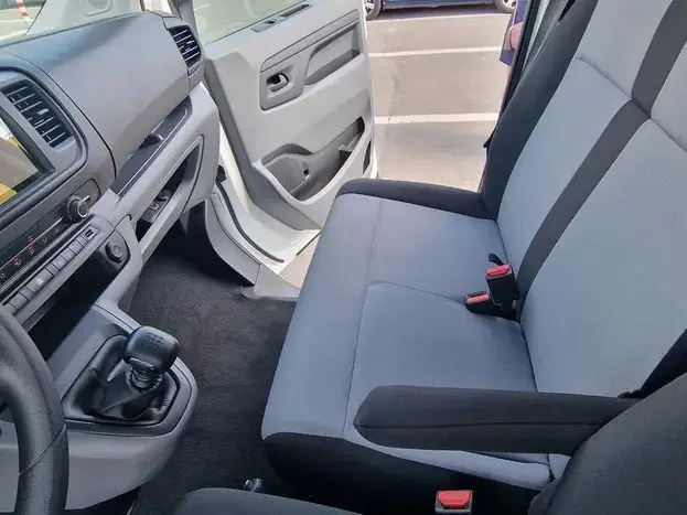 Toyota Proace 1.5 D-4D 120CP 8+1 L2H1 Base+