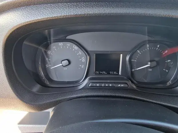 Toyota Proace 1.5 D-4D 120CP 8+1 L2H1 Base+