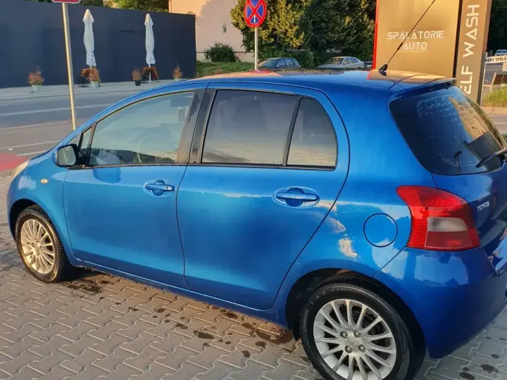 Toyota Yaris 1.0 Luna