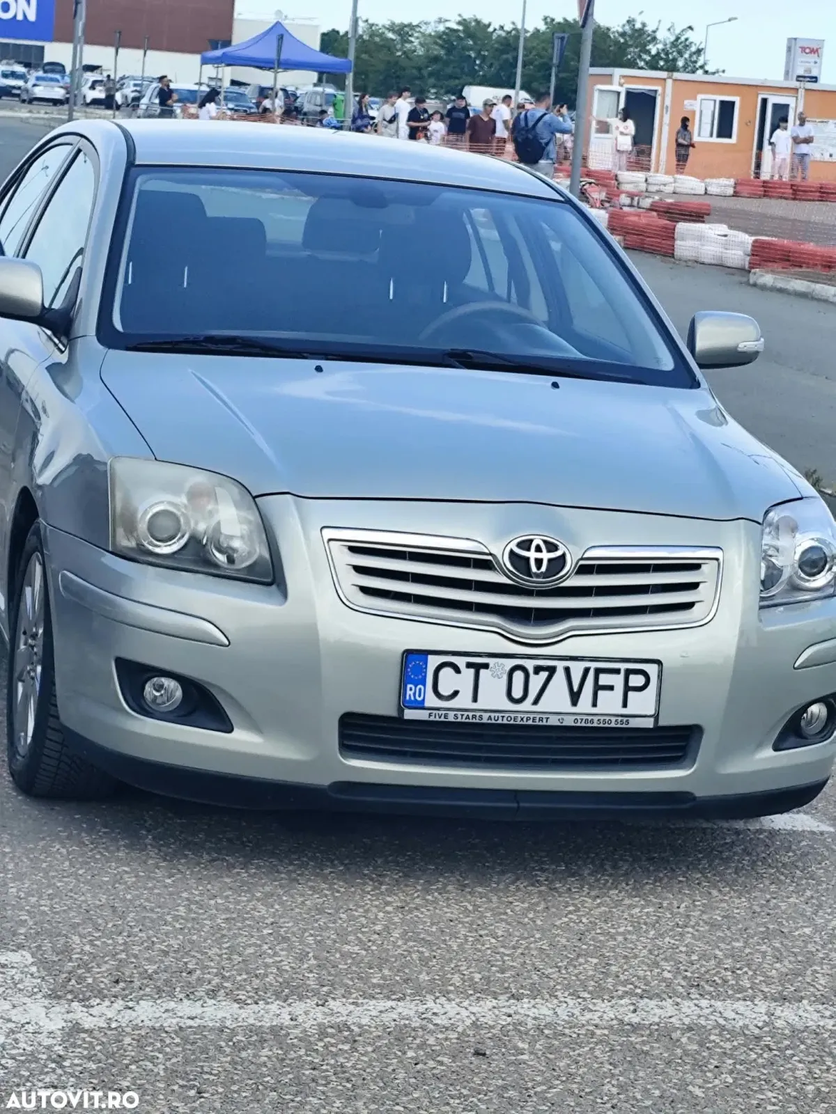 Toyota Avensis 1.8 Sedan Luna — imagine 3