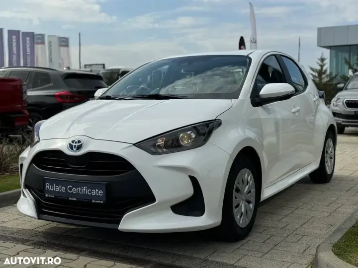 Toyota Yaris 1.5 VVT-i HSD Exclusive Style