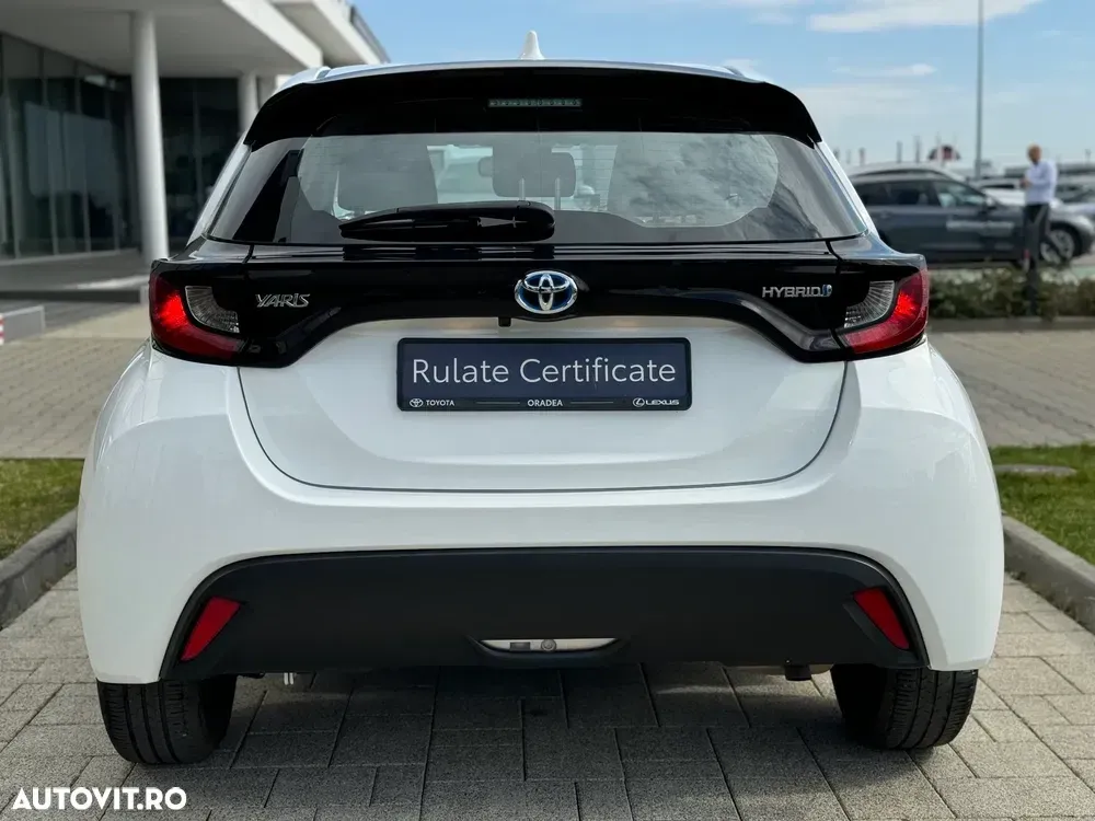 Toyota Yaris 1.5 VVT-i HSD Exclusive Style — imagine 6