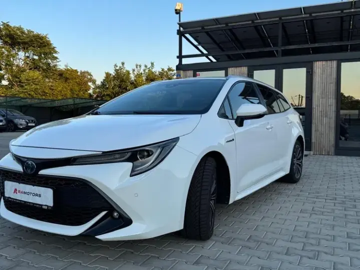 Toyota Corolla XII