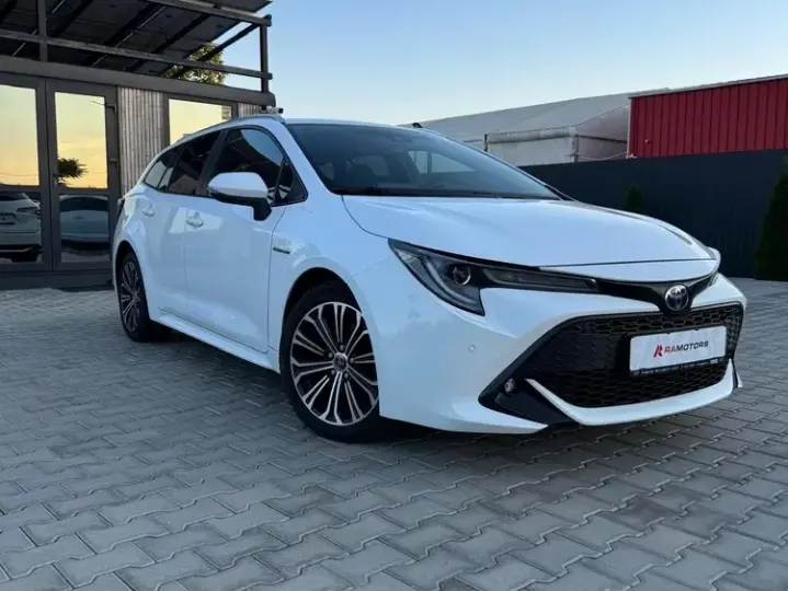 Toyota Corolla XII