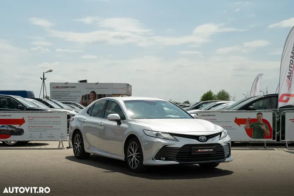 Toyota Camry 2.5 Dynamic — imagine 2
