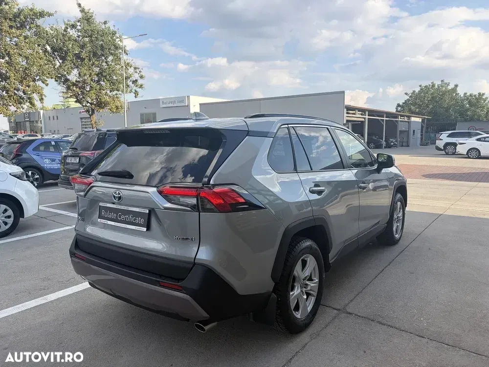 Toyota RAV4 V — imagine 6