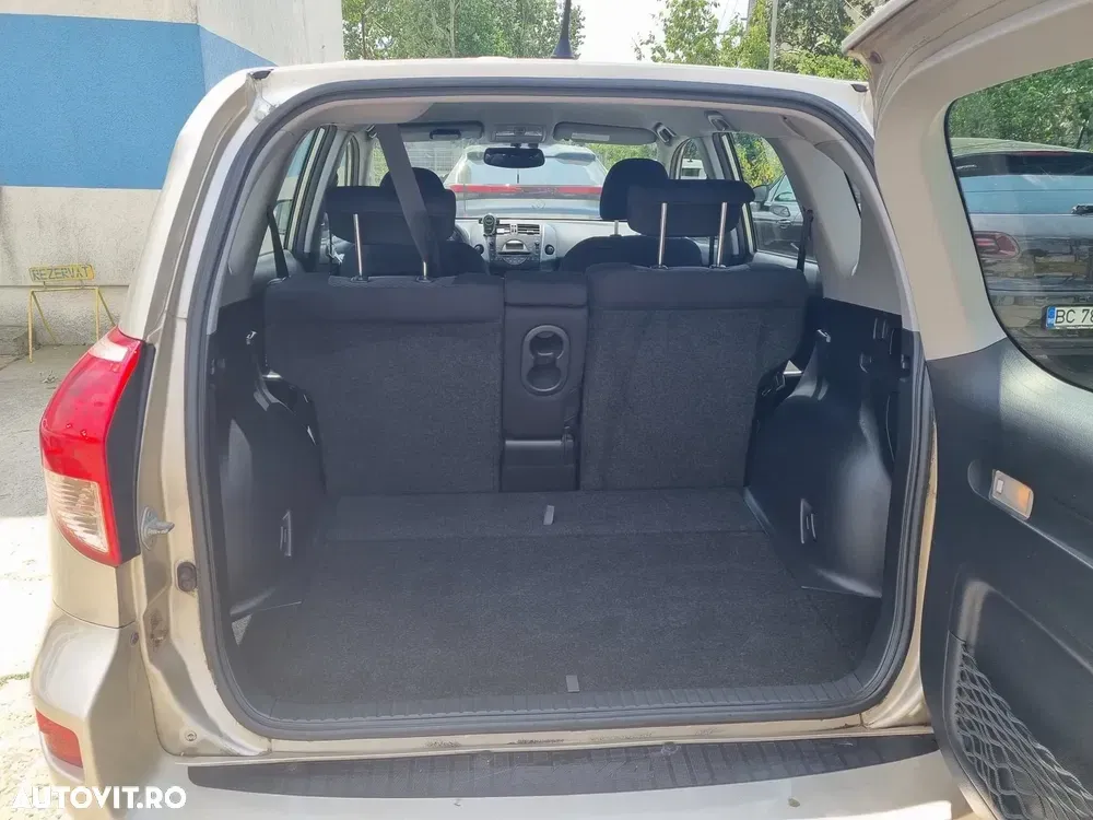Toyota RAV4 III 2.0 Aut Executive — imagine 5