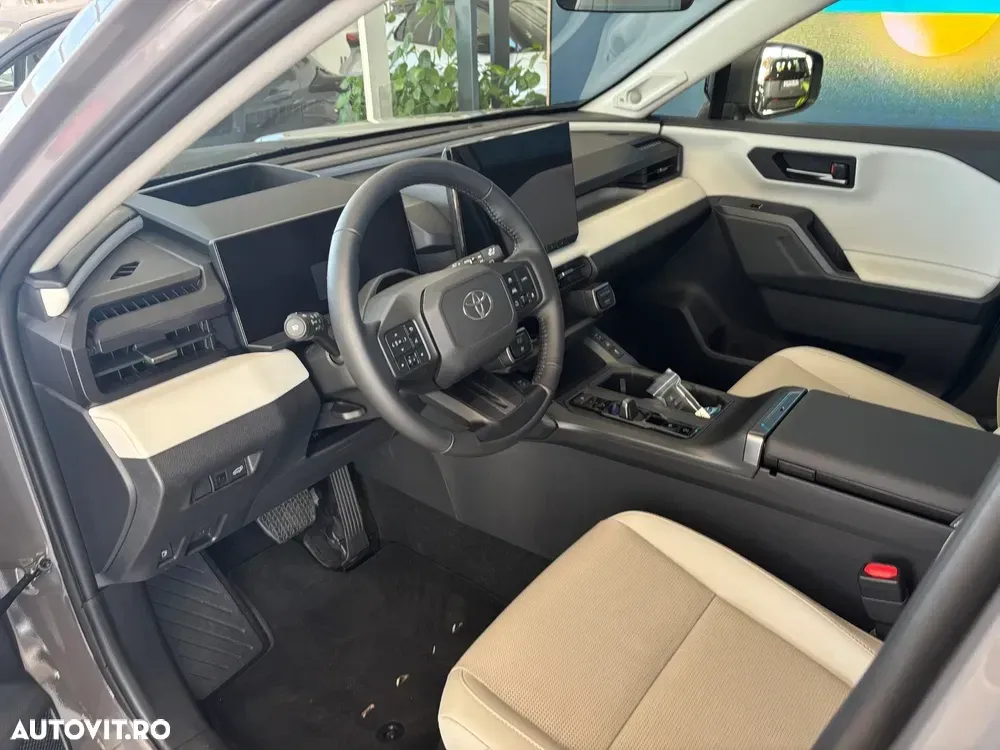Toyota RAV4 2.5 AWD Elite — imagine 4