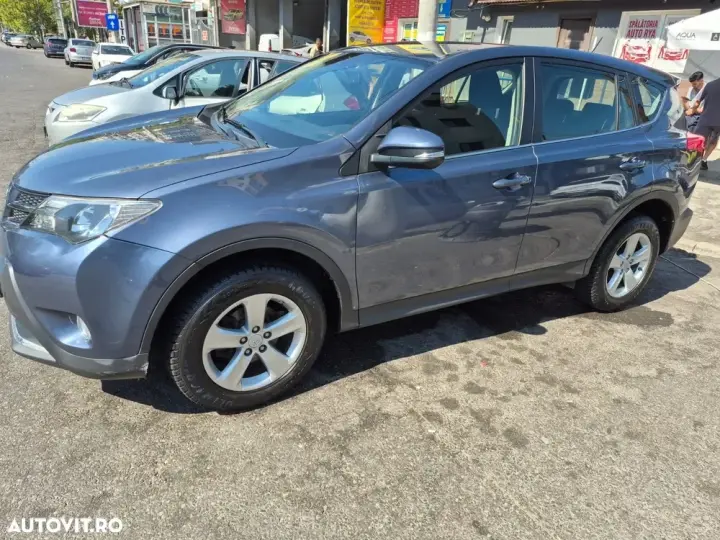 Toyota RAV4 IV 2.2 D-4D Comfort