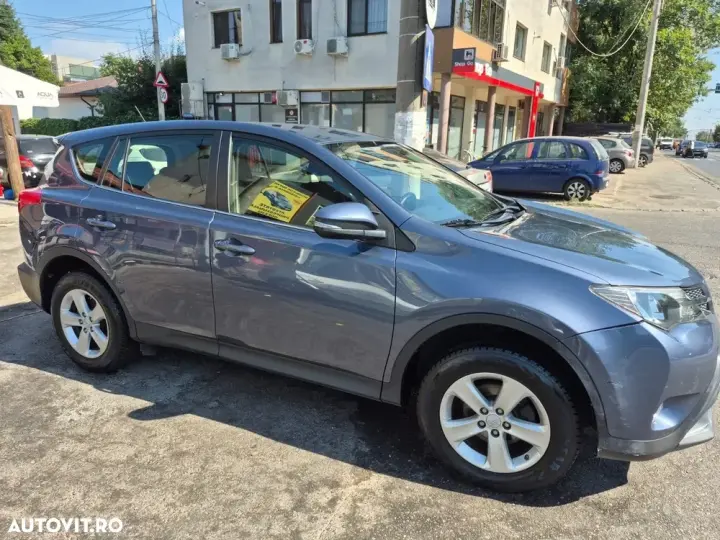 Toyota RAV4 IV 2.2 D-4D Comfort