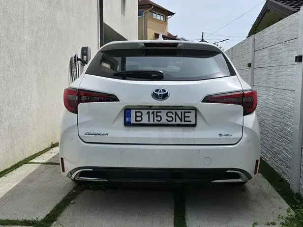 Toyota Corolla XII 1.8 HSD Business