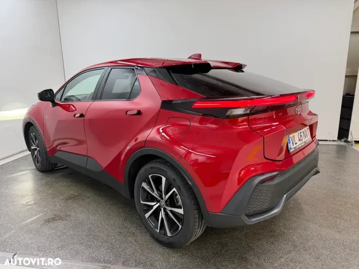 Toyota C-HR 2.0 HEV 197 CP 4x2 CVT Dynamic