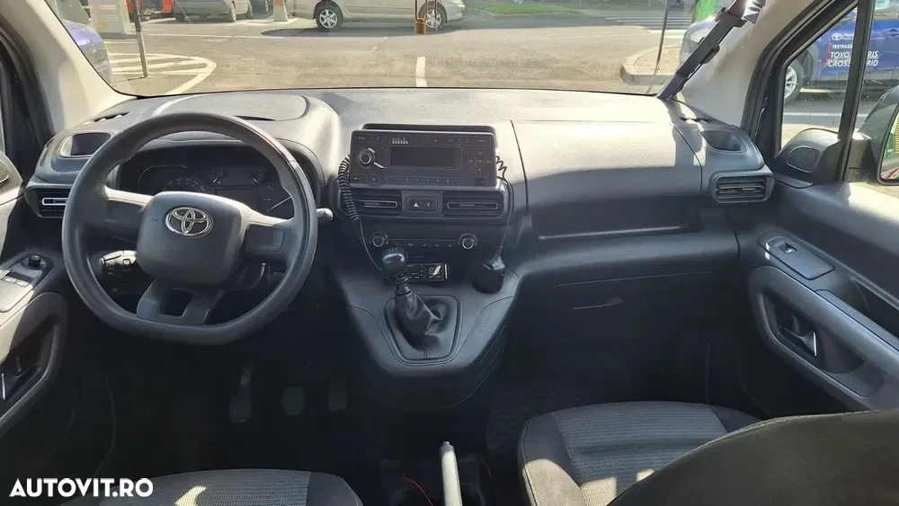 Toyota Proace 1.5 D-4D 102CP 5MT 4+1 L2H1 Comfort — imagine 6