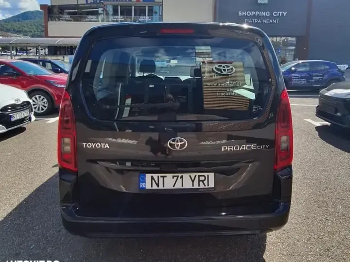 Toyota Proace 1.5 D-4D 102CP 5MT 4+1 L2H1 Comfort