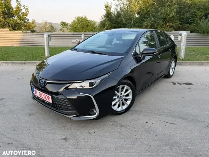 Toyota Corolla XII 1.8 HSD Business
