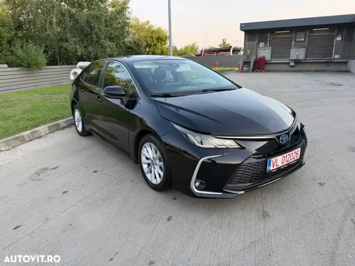 Toyota Corolla XII 1.8 HSD Business