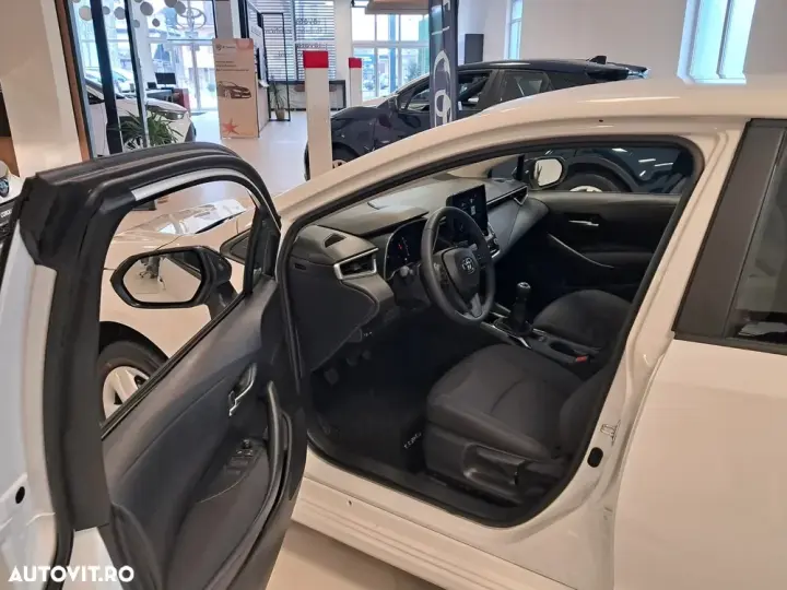 Toyota Corolla Sedan 1.5 TNGA MT Eco