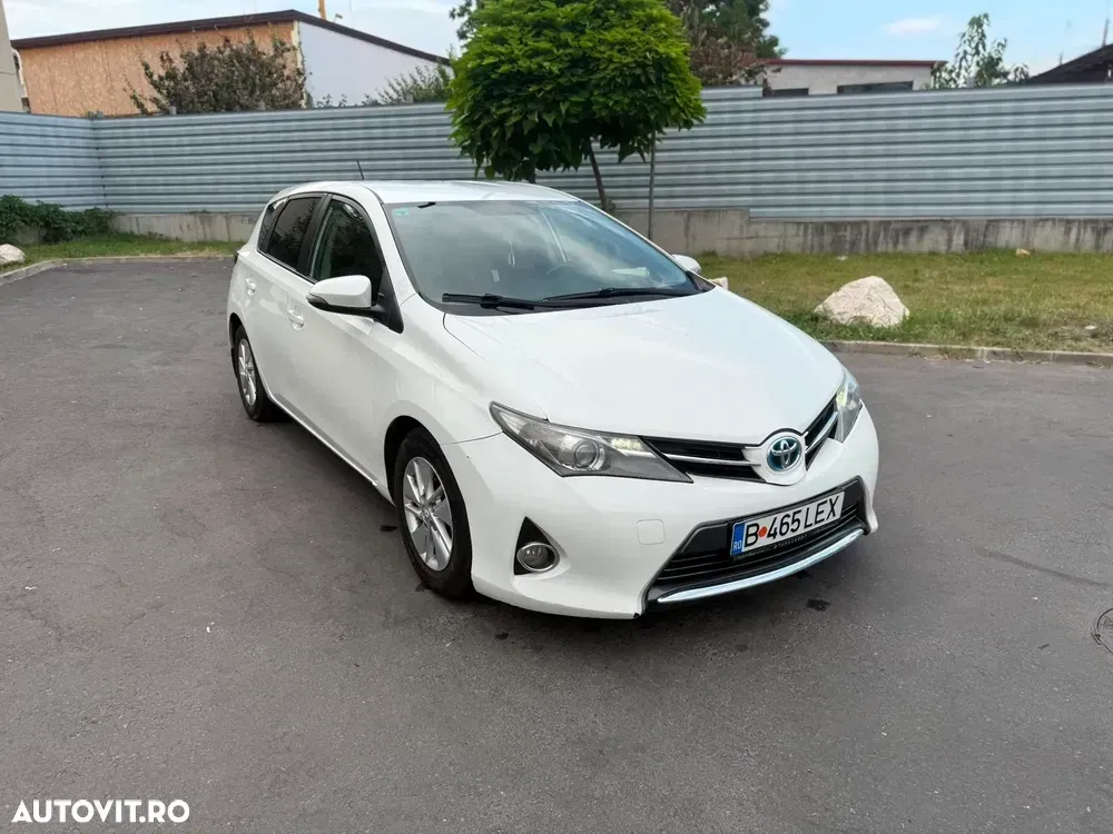 Toyota Auris II 1.8 L VVT-i Sol — imagine 5