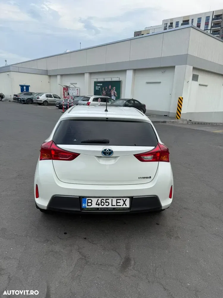 Toyota Auris II 1.8 L VVT-i Sol — imagine 2