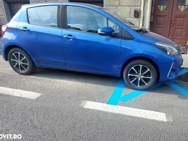 Toyota Yaris 1.5 L VVT-iE Active